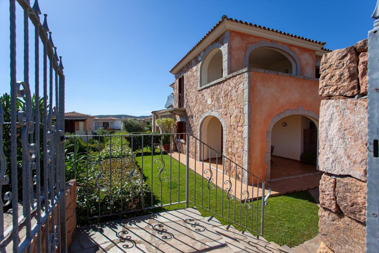 Appartamento Sole Mare Citai San Teodoro  Esterno foto