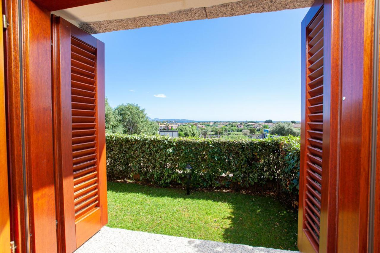 Appartamento Sole Mare Citai San Teodoro  Esterno foto