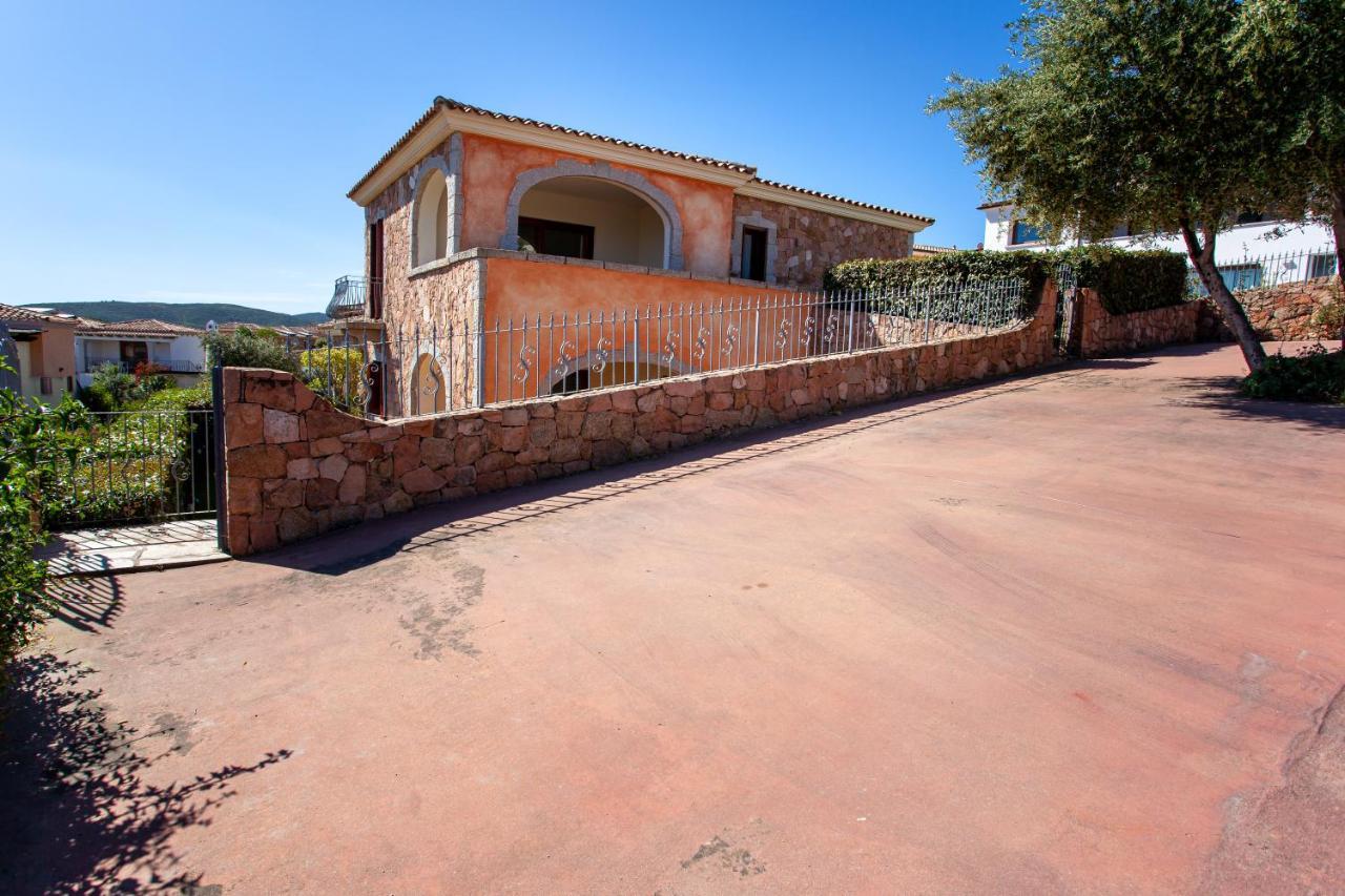 Appartamento Sole Mare Citai San Teodoro  Esterno foto